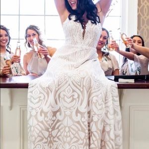 Hayley Paige Wedding Dress